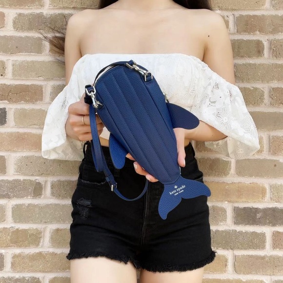 Kate Spade Whale Shore Thing Blue Stripe Crossbody Novelty Purse RARE - Picture 4 of 4